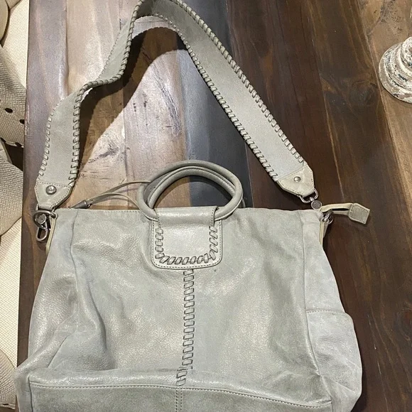 HOBO Large Shelia Silver Gray Women's Shoulder Bag - Picture 2 of 16